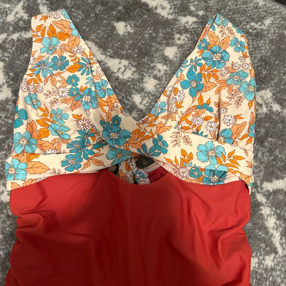 Cupshe women’s one piece bathing suit size large - Picture 2 of 8